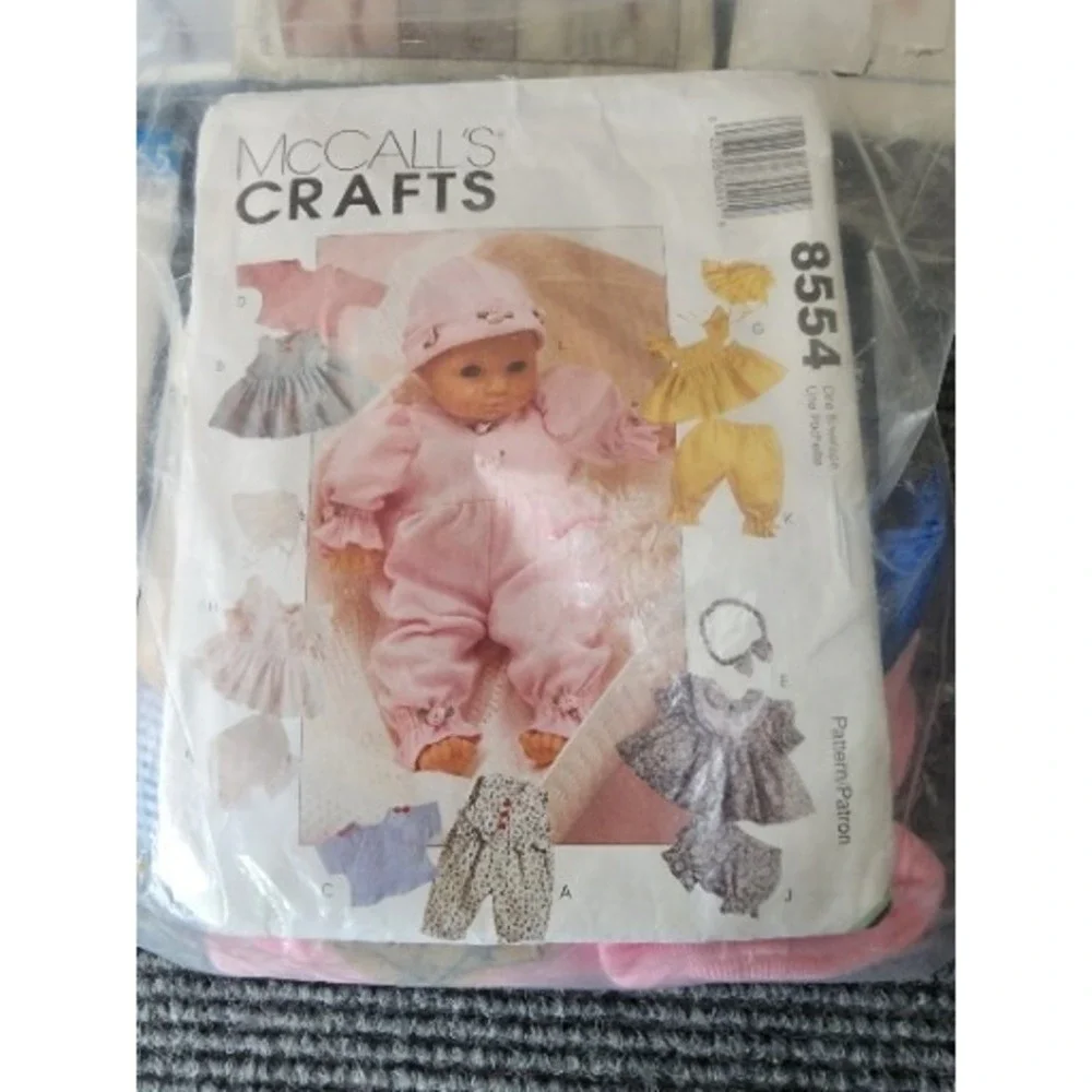 Lot of 11 Assorted Sewing Patterns Uncut And Cut